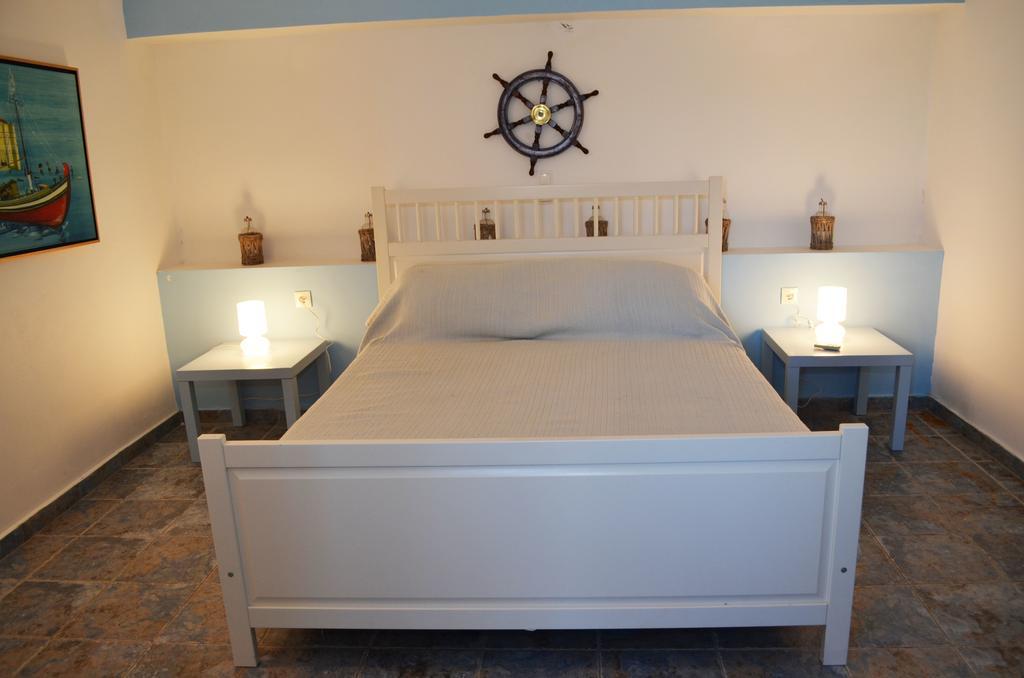 Villa Romanza Beach Villa Chalki Town 客房 照片